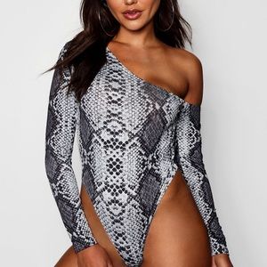 Asymmetric Snake Print Bodysuit One Shoulder